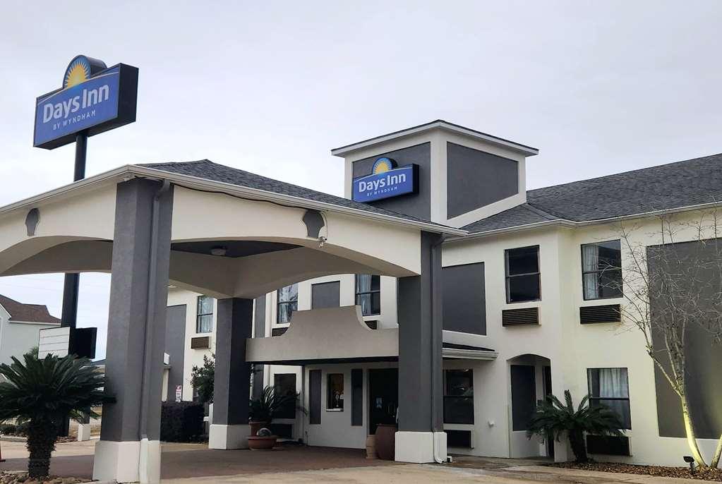 Days Inn By Wyndham Lafayette Scott Bagian luar foto